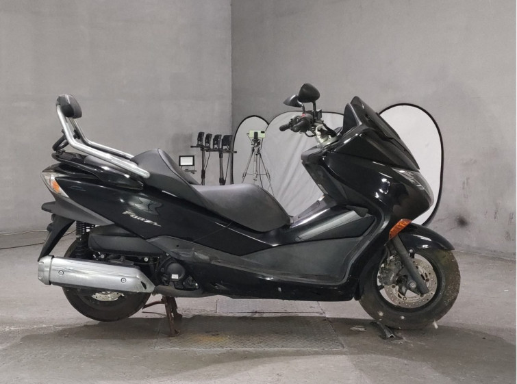 Мотоцикл Honda FORZA Z з пробігом 5397 km