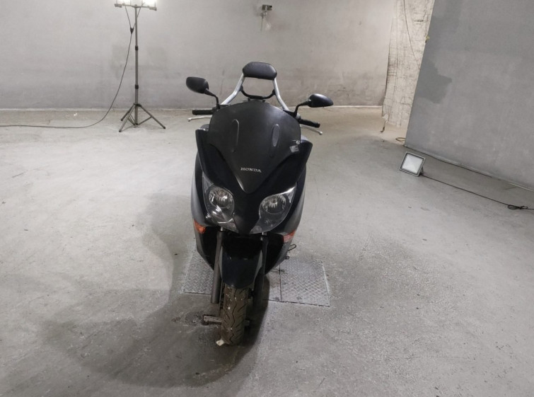 Мотоцикл Honda FORZA Z з пробігом 5397 km