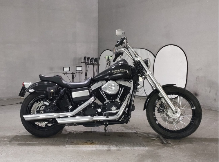 Мотоцикл HD STREETBOB FXDB1580 с пробегом 18842 km