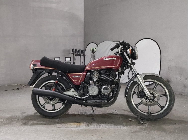 Мотоцикл Kawasaki Z750FX з пробігом 19106 km
