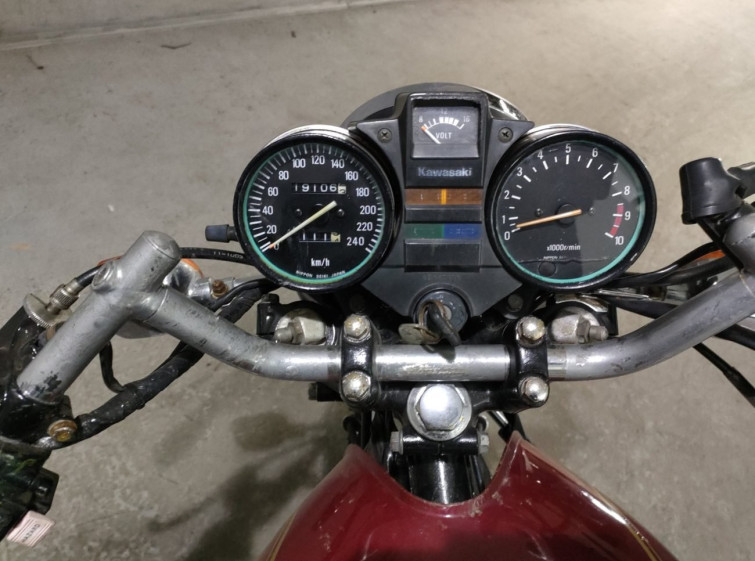 Мотоцикл Kawasaki Z750FX з пробігом 19106 km