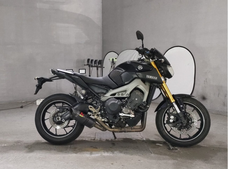 Мотоцикл Yamaha MT-09 з пробігом 53924 km