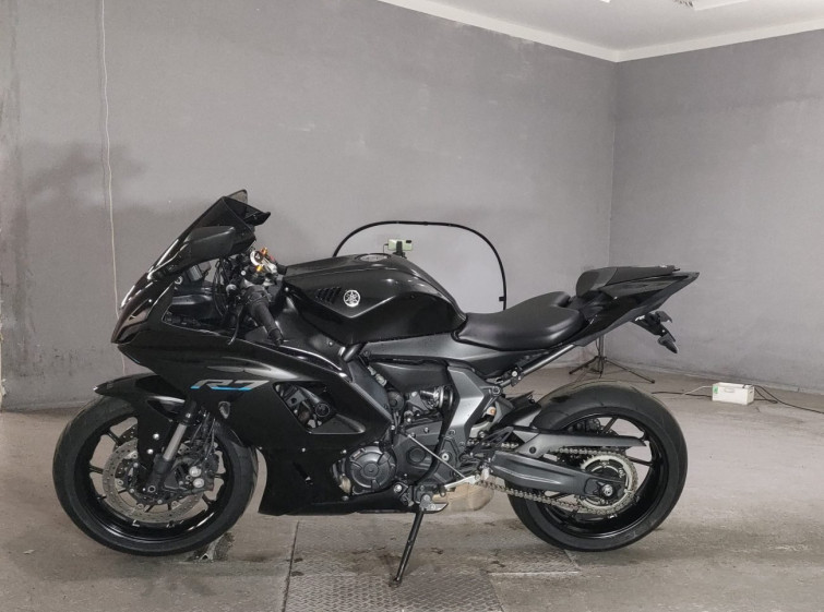Мотоцикл Yamaha YZF-R7 с пробегом 7154 km