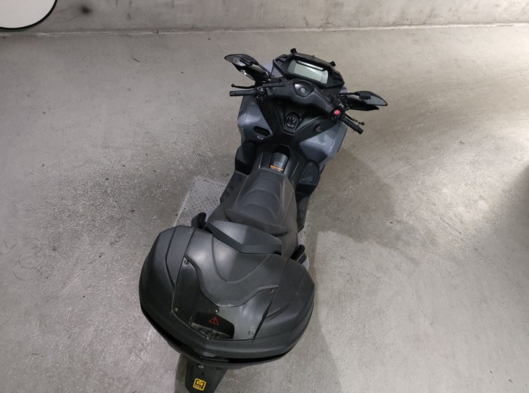 Мотоцикл Yamaha TRICITY300