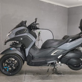 Мотоцикл Yamaha TRICITY300