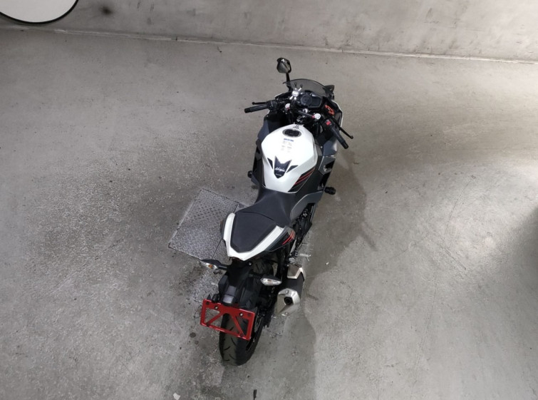 Мотоцикл Kawasaki NINJA400 з пробігом 2788 km