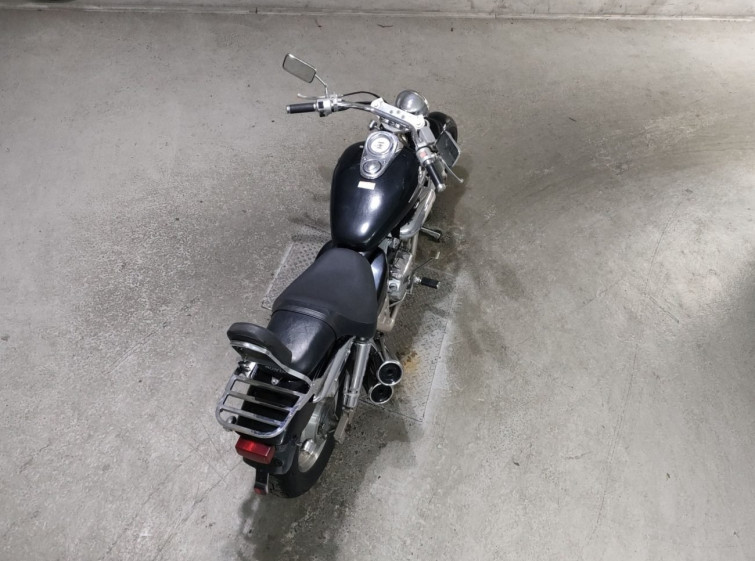 Мотоцикл Honda MAGNA250 з пробігом 19030 km