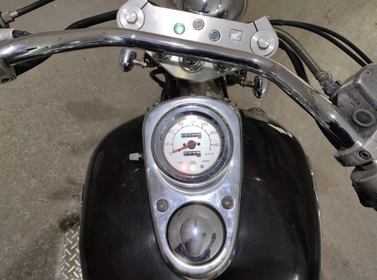 Мотоцикл Honda MAGNA250 з пробігом 19030 km