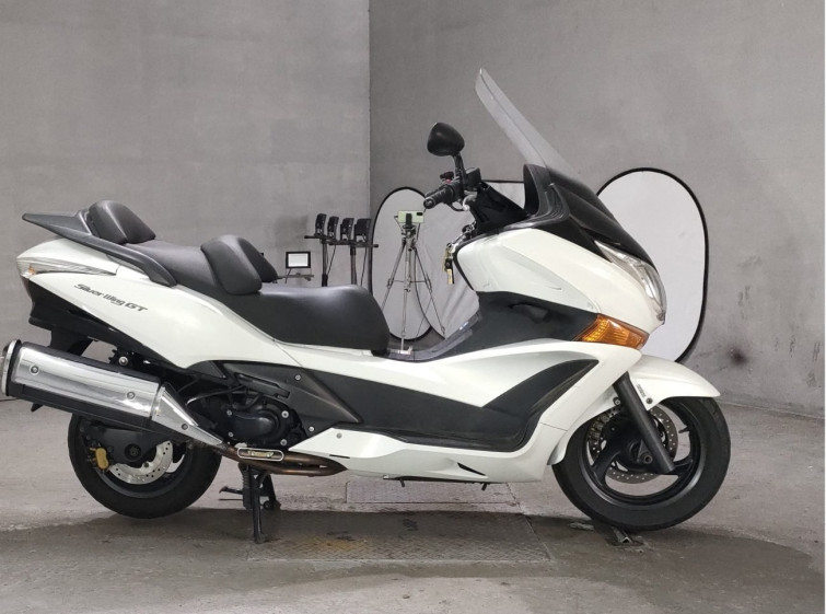 Мотоцикл Honda SILVERWING400GT с пробегом 39462 km