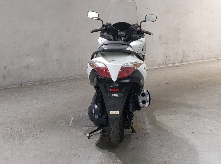 Мотоцикл Honda SILVERWING400GT с пробегом 39462 km