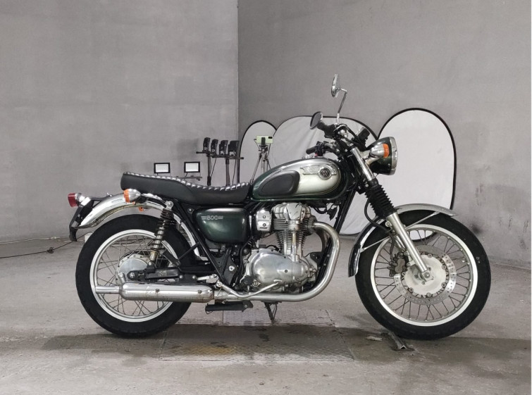 Мотоцикл Kawasaki W800 з пробігом 22683 km