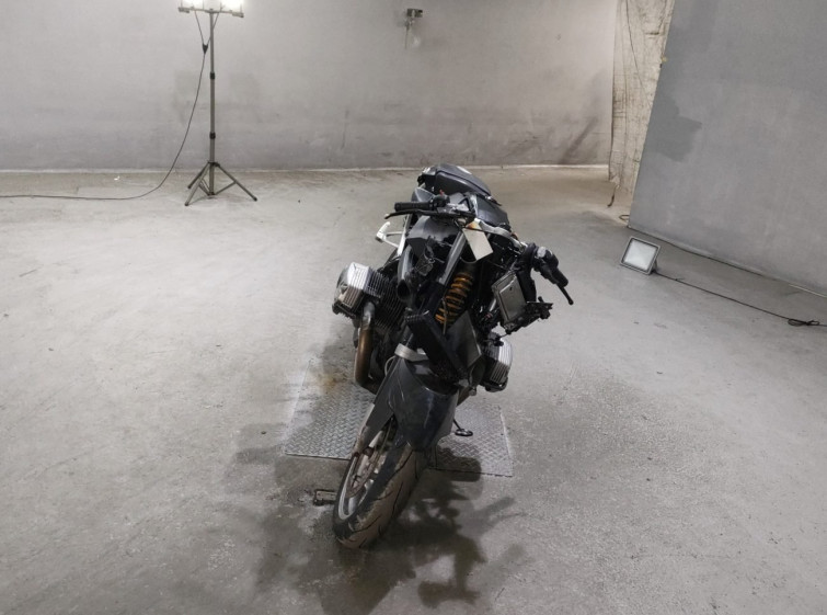 Мотоцикл BMW R1200S