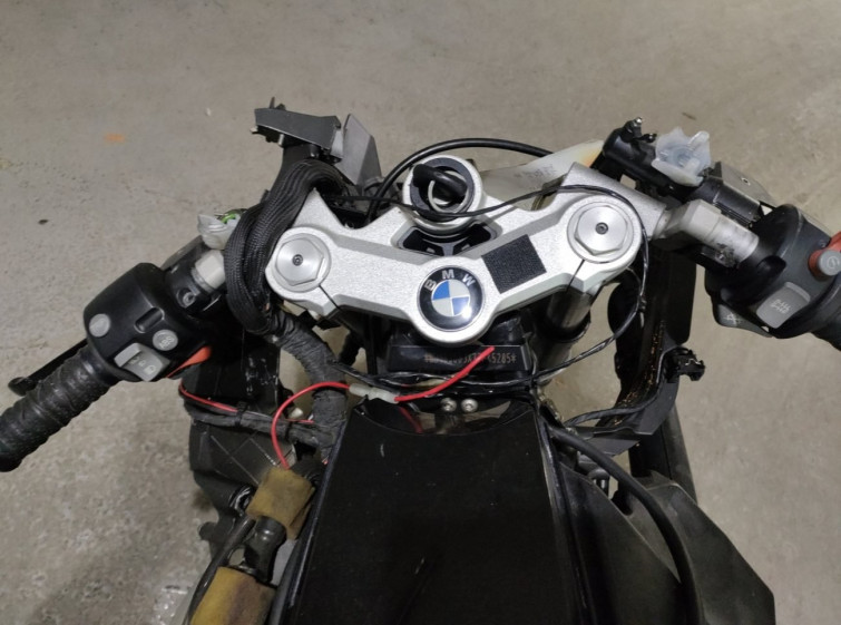 Мотоцикл BMW R1200S