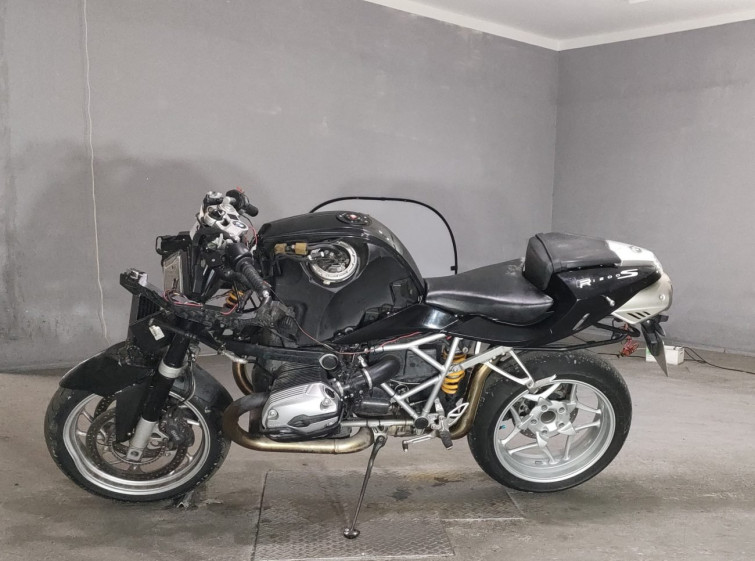 Мотоцикл BMW R1200S