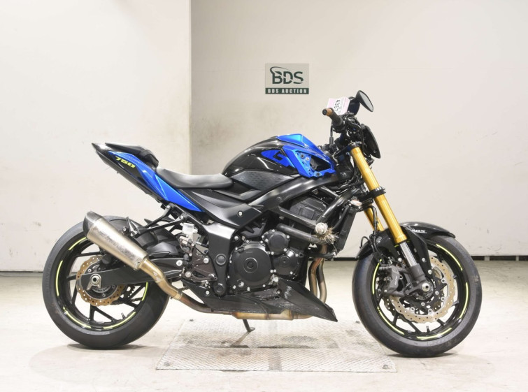 Мотоцикл Suzuki GSX-S750