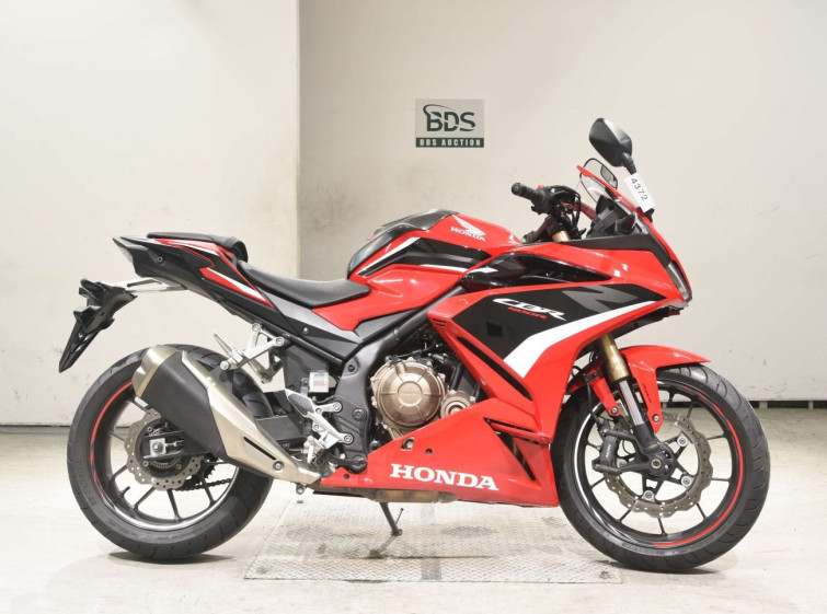 Мотоцикл Honda CBR400R з пробігом 16383 km