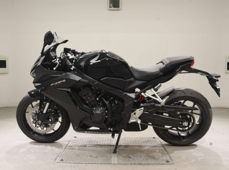 Мотоцикл Honda CBR650R