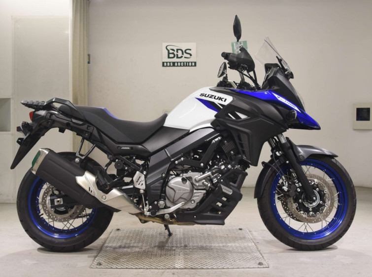 Мотоцикл Suzuki V-STROM DL650XTA с пробегом 2804 km