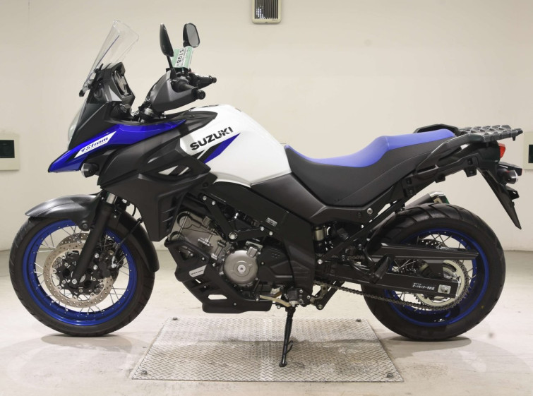 Мотоцикл Suzuki V-STROM DL650XTA с пробегом 2804 km