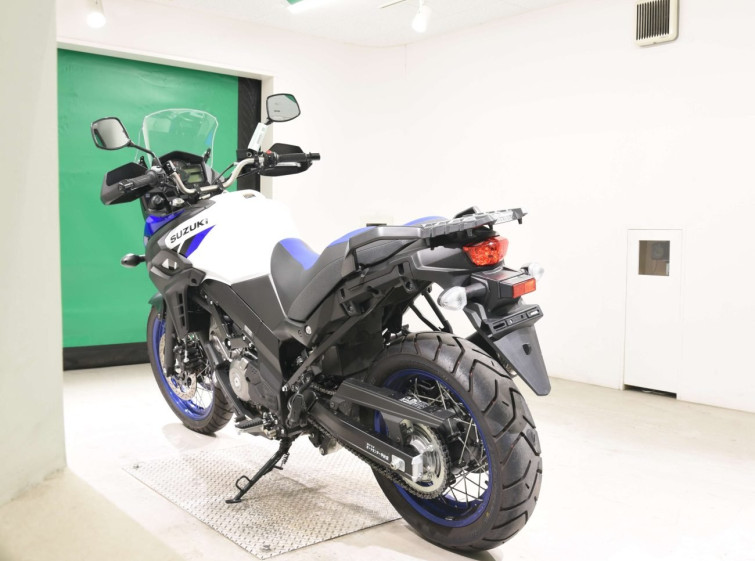 Мотоцикл Suzuki V-STROM DL650XTA с пробегом 2804 km