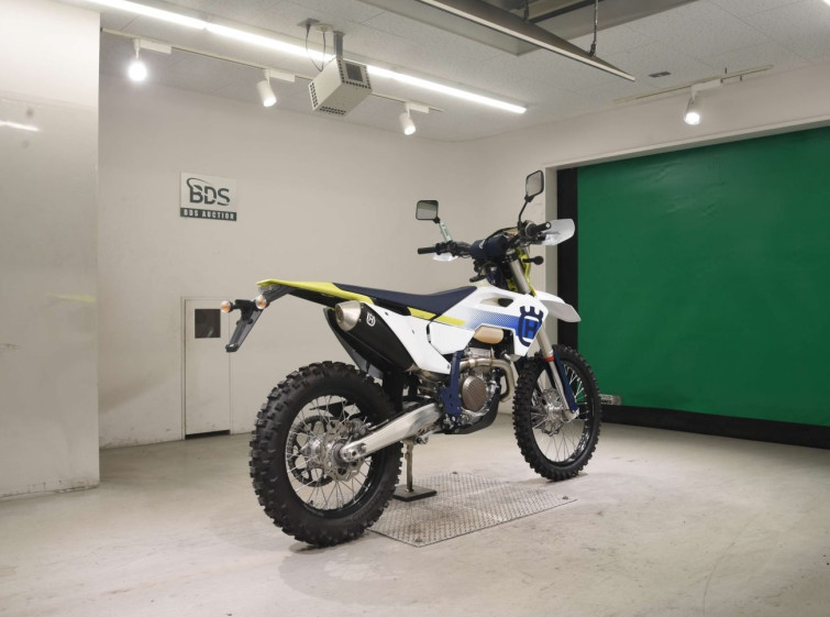 Мотоцикл Husqvarna FE250