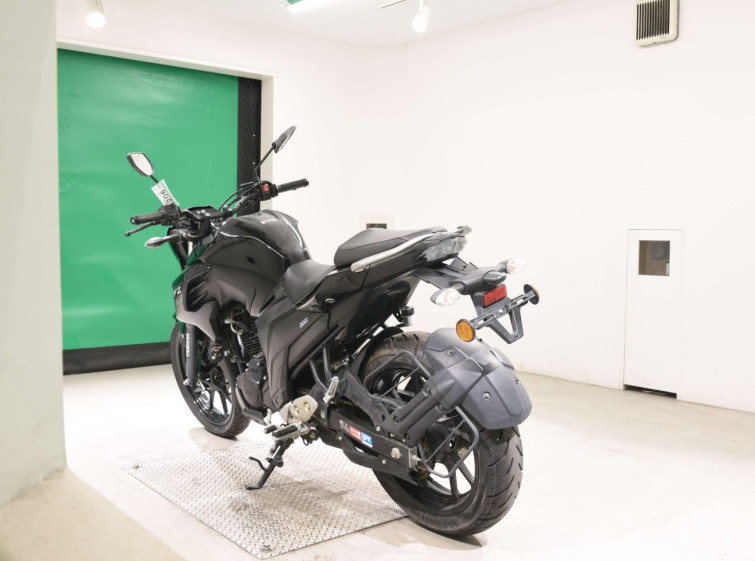 Мотоцикл Yamaha FZ25 з пробігом 1532 km