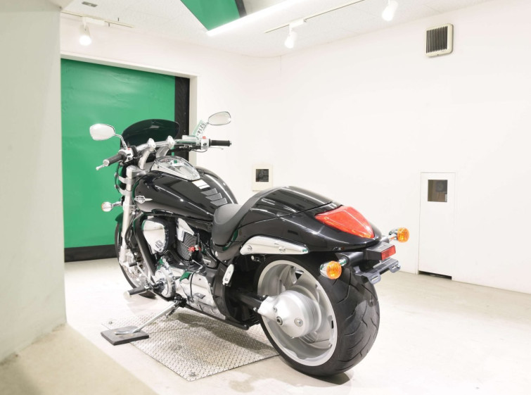 Мотоцикл Suzuki BOULEVARD M109R з пробігом 4206 km