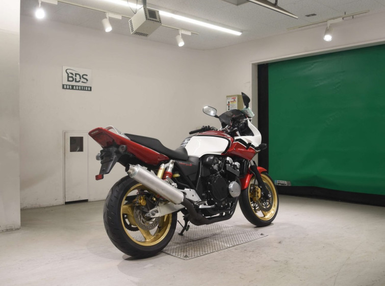 Мотоцикл Honda CB400SFV BOLDOR с пробегом 18963 km