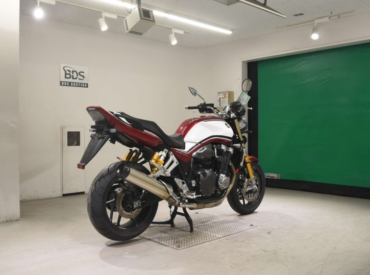 Мотоцикл Honda CB1300SF с пробегом 25811 km