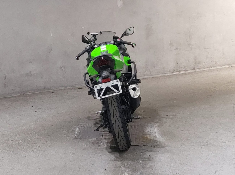 Мотоцикл Kawasaki NINJA250 з пробігом 25184 km