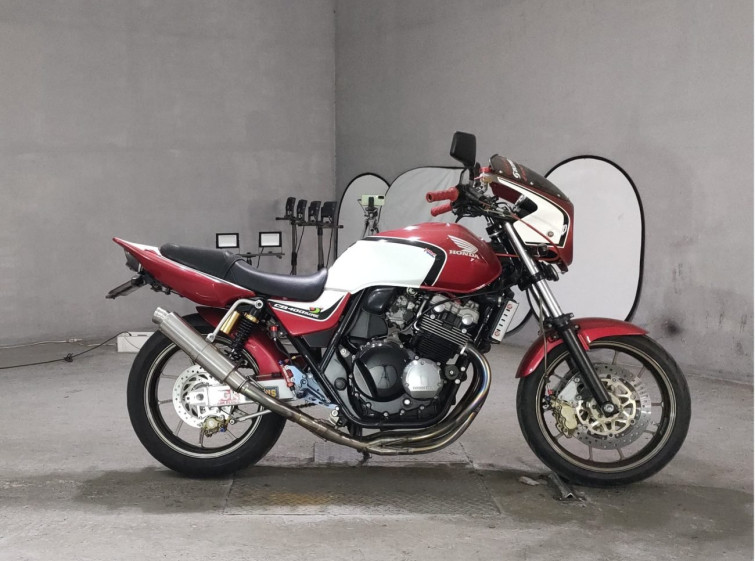 Мотоцикл Honda CB400SFV з пробігом 43312 km
