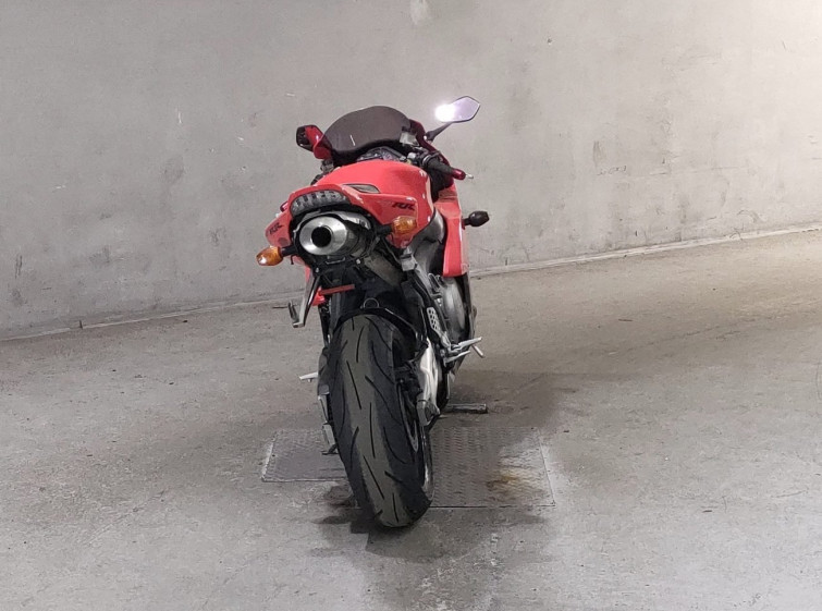 Мотоцикл Honda CBR1000RR с пробегом 53576 km