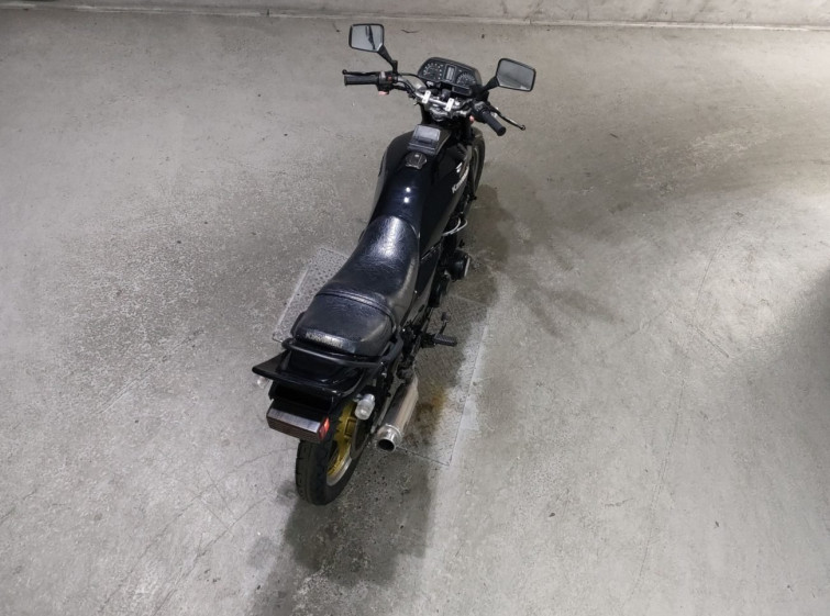 Мотоцикл Kawasaki GPZ400F з пробігом 26349 km