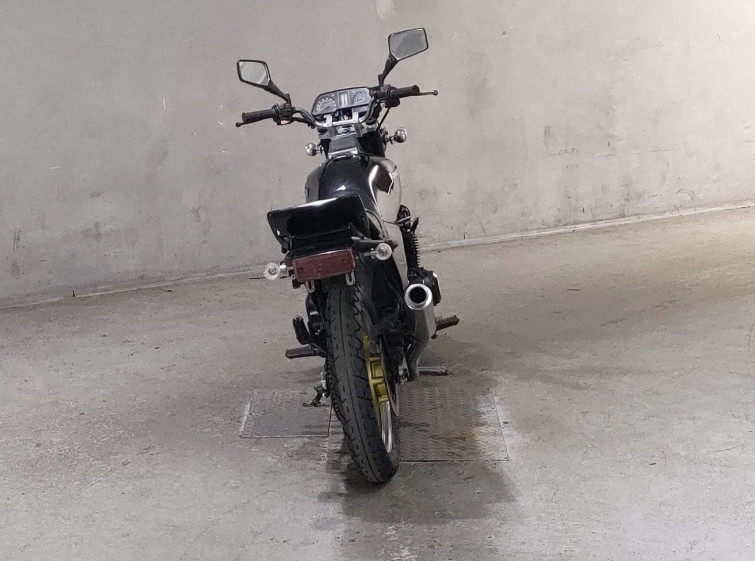 Мотоцикл Kawasaki GPZ400F з пробігом 26349 km