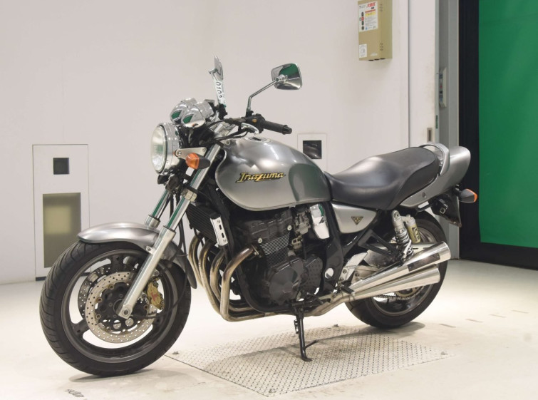 Мотоцикл Suzuki GSX400 INAZUMA з пробігом 35108 km