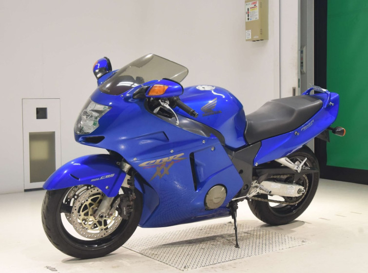 Мотоцикл Honda CBR1100XX BLACKBIRD з пробігом 68256 km