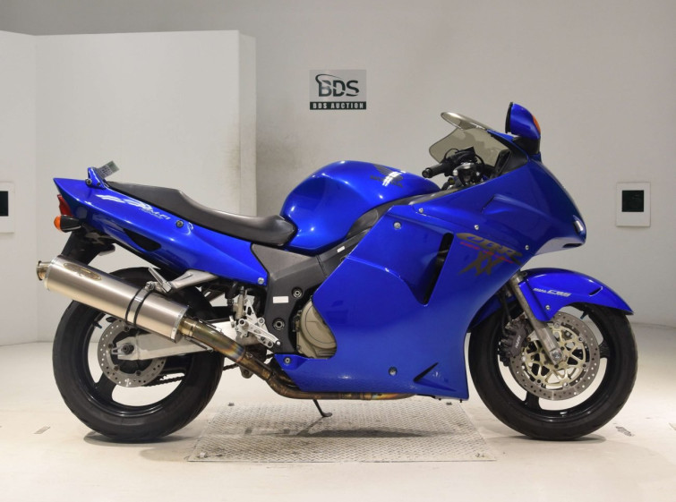 Мотоцикл Honda CBR1100XX BLACKBIRD з пробігом 68256 km