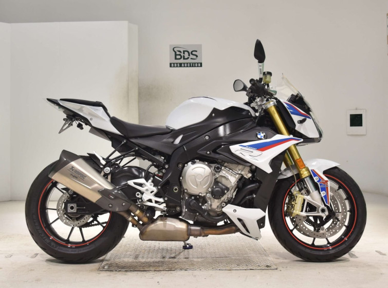 Мотоцикл BMW S1000R з пробігом 17482 km