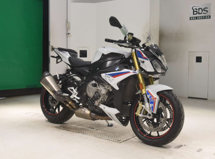 Мотоцикл BMW S1000R з пробігом 17482 km