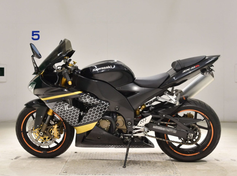 Мотоцикл Kawasaki NINJA ZX-10R с пробегом 33508 km
