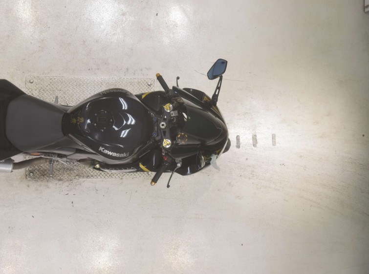 Мотоцикл Kawasaki NINJA ZX-10R с пробегом 33508 km