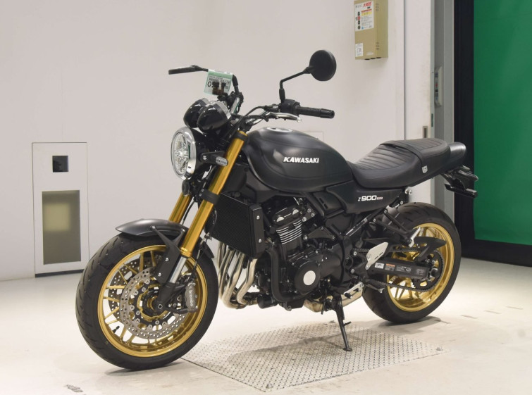 Мотоцикл Kawasaki Z900RS SE