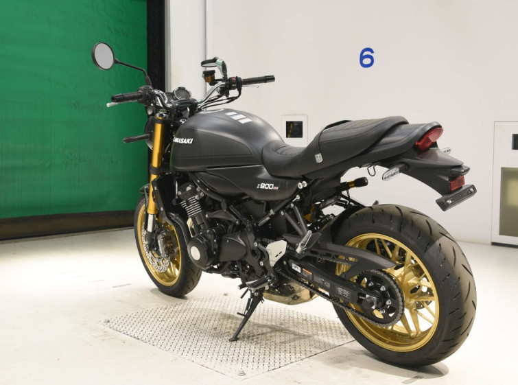 Мотоцикл Kawasaki Z900RS SE