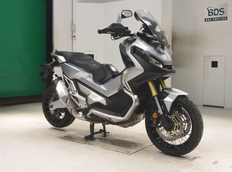 Мотоцикл Honda X-ADV750 з пробігом 39784 km
