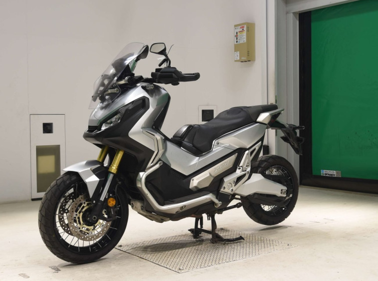 Мотоцикл Honda X-ADV750 з пробігом 39784 km