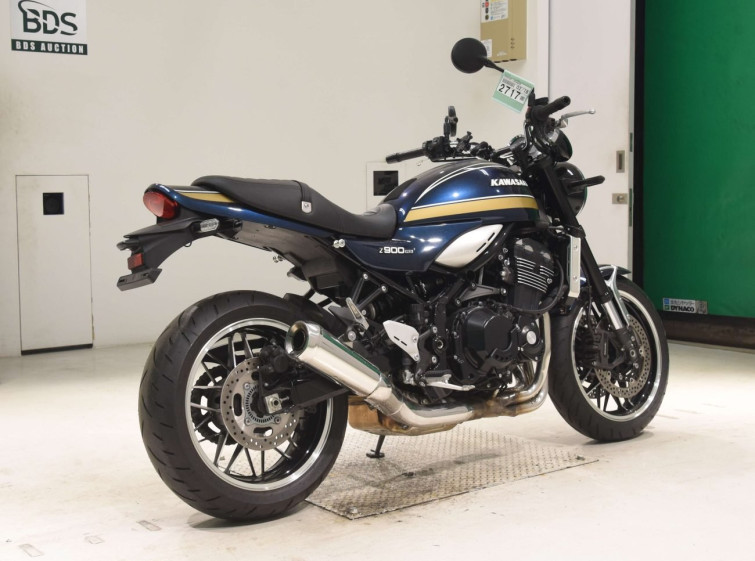 Мотоцикл Kawasaki Z900RS