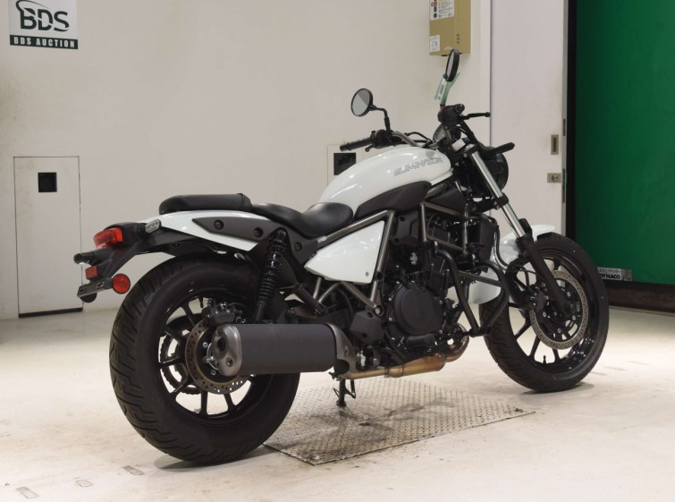 Мотоцикл Kawasaki ELIMINATOR400-3