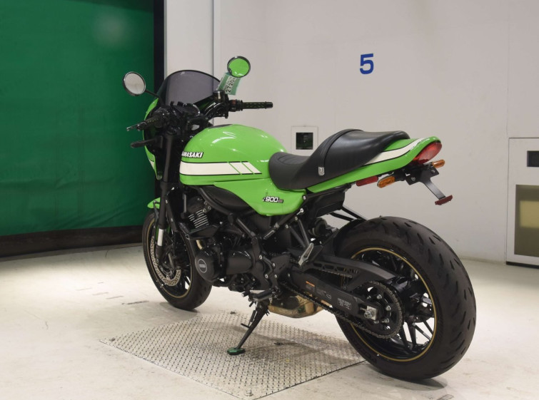 Мотоцикл Kawasaki Z900RS CAFE