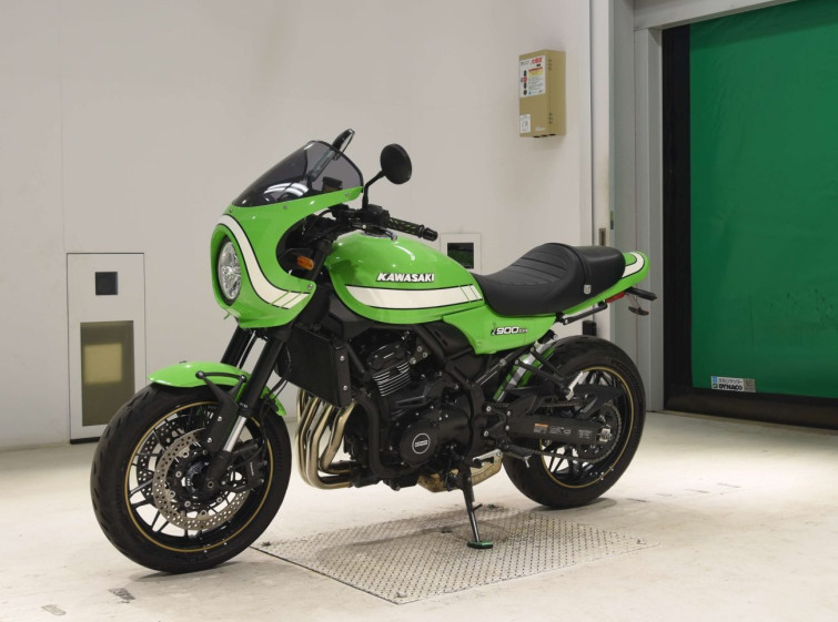 Мотоцикл Kawasaki Z900RS CAFE