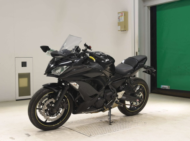 Мотоцикл Kawasaki NINJA650